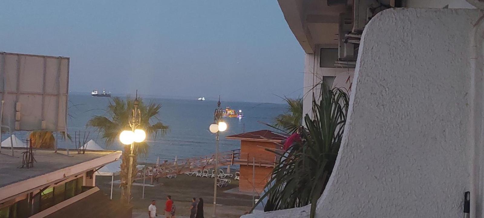 Paradise By The Sea Larnaca Dış mekan fotoğraf